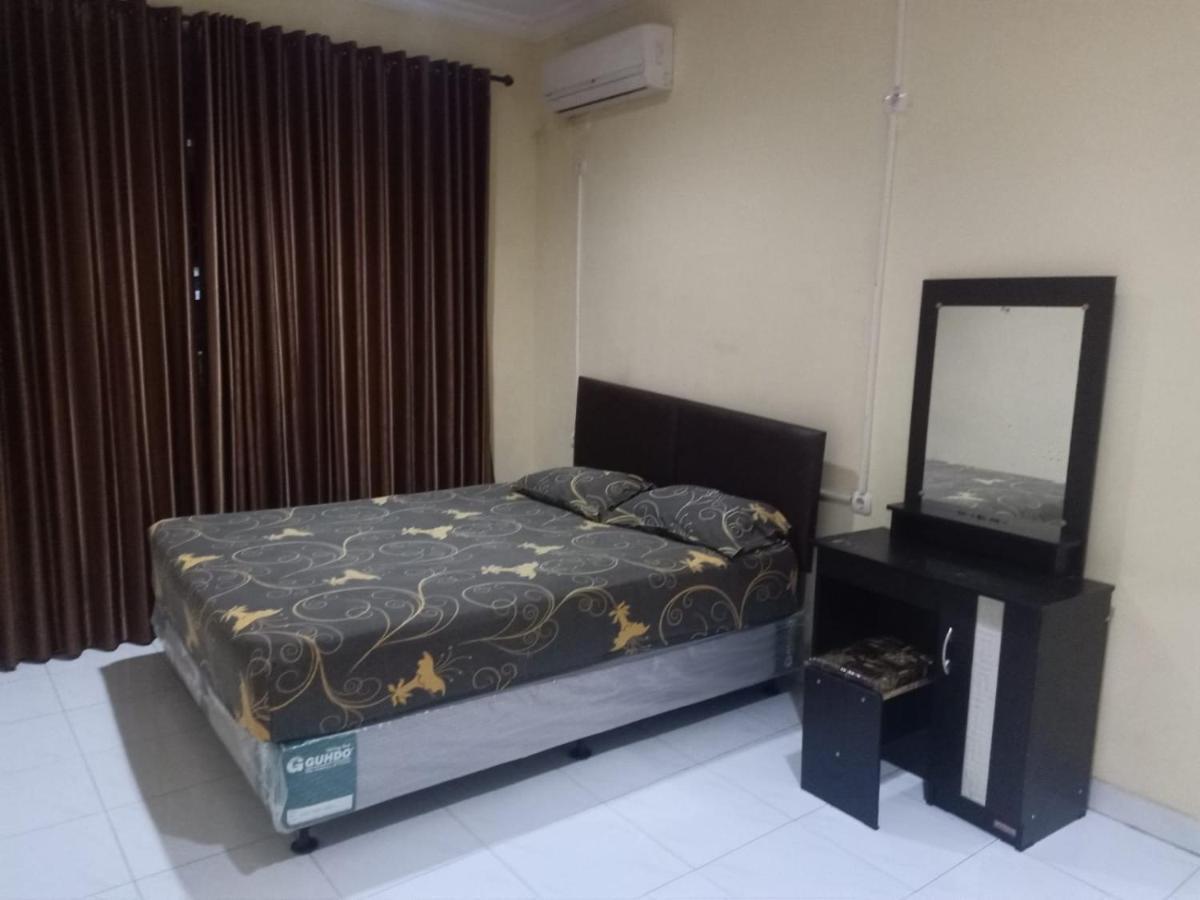 Cendana Mulia Hostel Μπογκόρ Εξωτερικό φωτογραφία